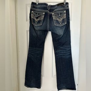 Vigoss EUC The New York boot cut jean sz 30 33 length